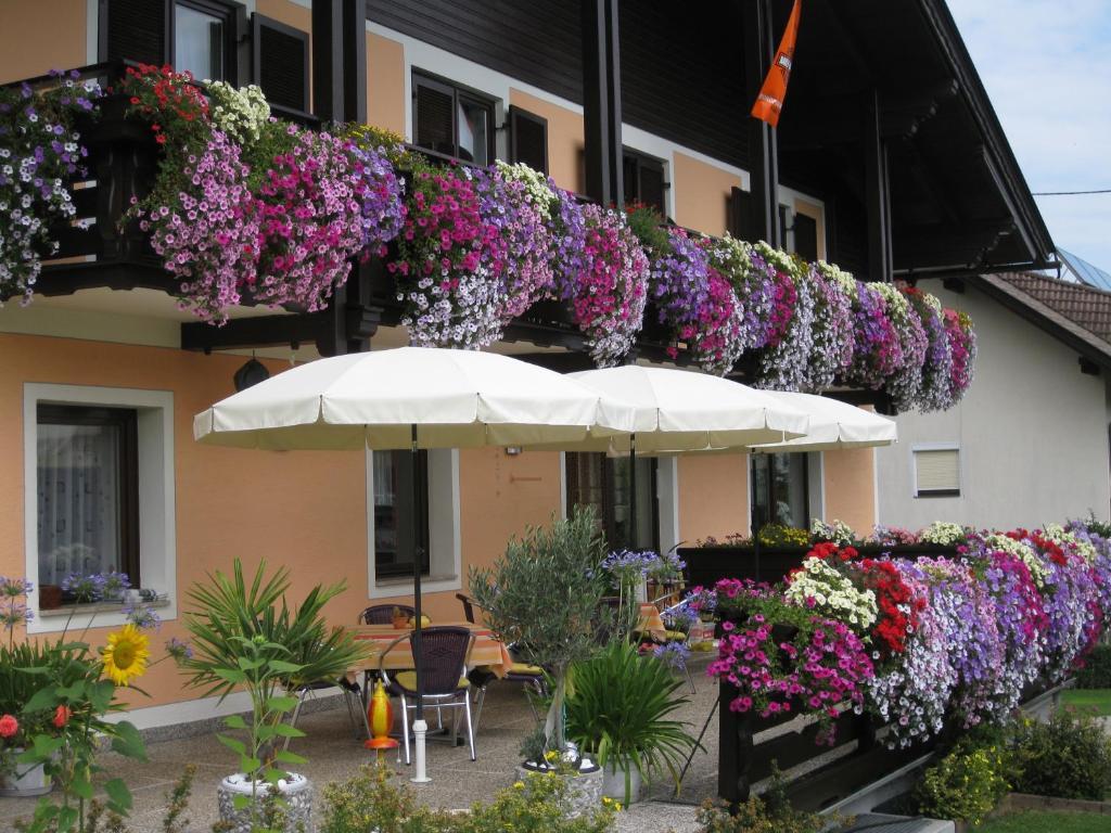 Gaestehaus Stroitz Drobollach am Faakersee Bagian luar foto